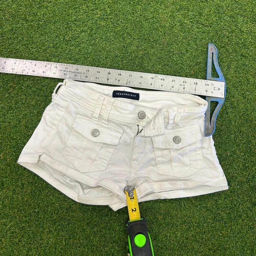 Aeropostale Womens White Low Rise Midi Cargo Denim Shorts Size 00 Stretch